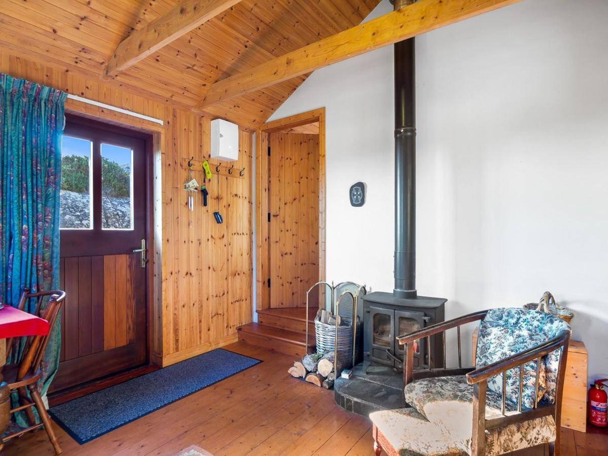 Вілла Seaside Log Cabin, Carna Екстер'єр фото